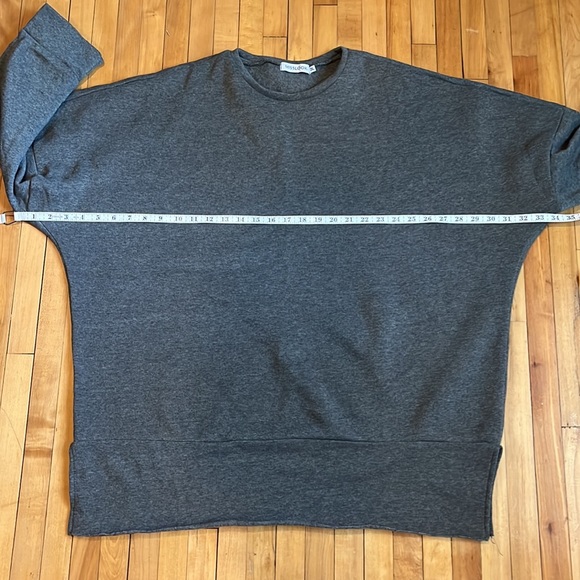 MISSLOOK Sweatshirt - Picture 6 of 10